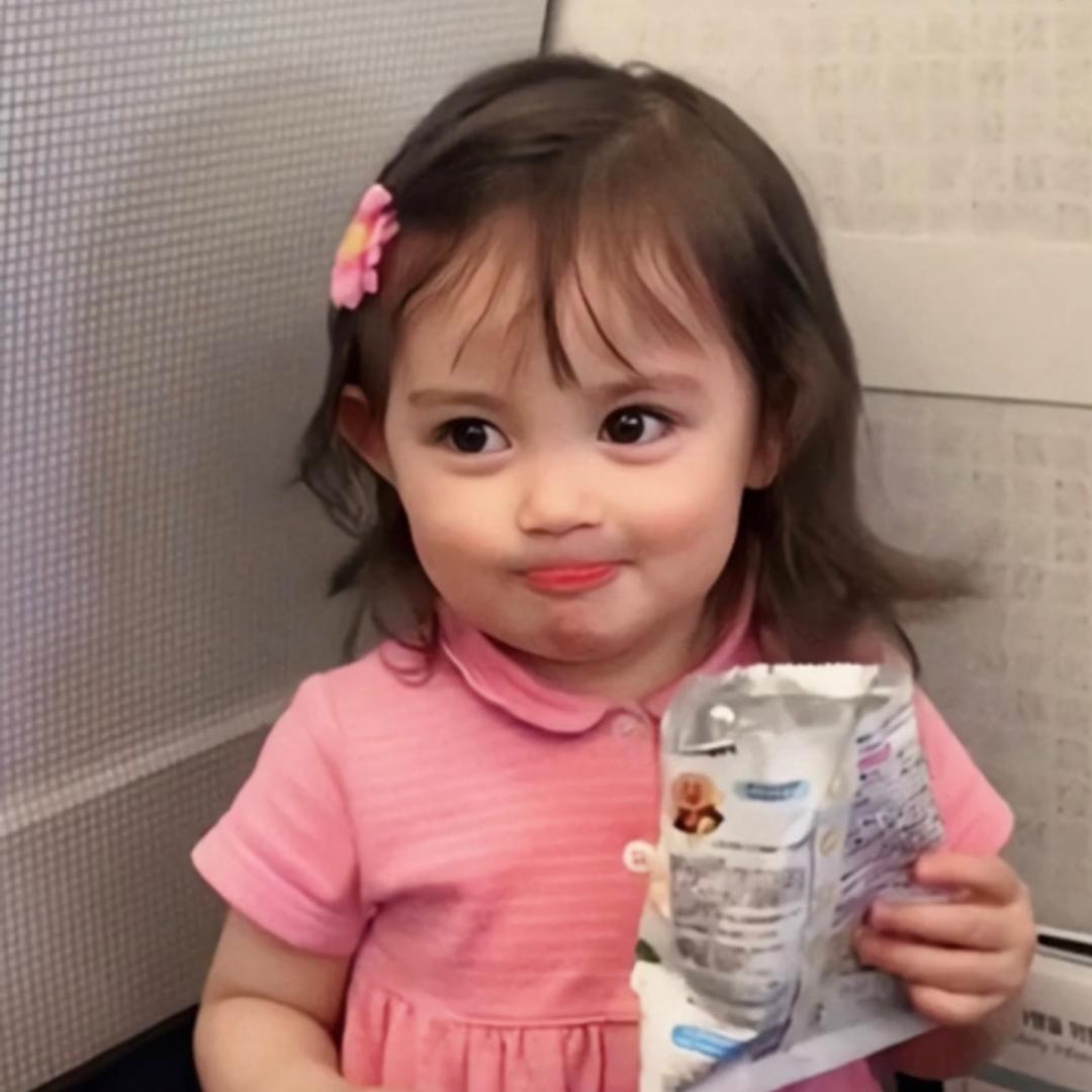 侯小小