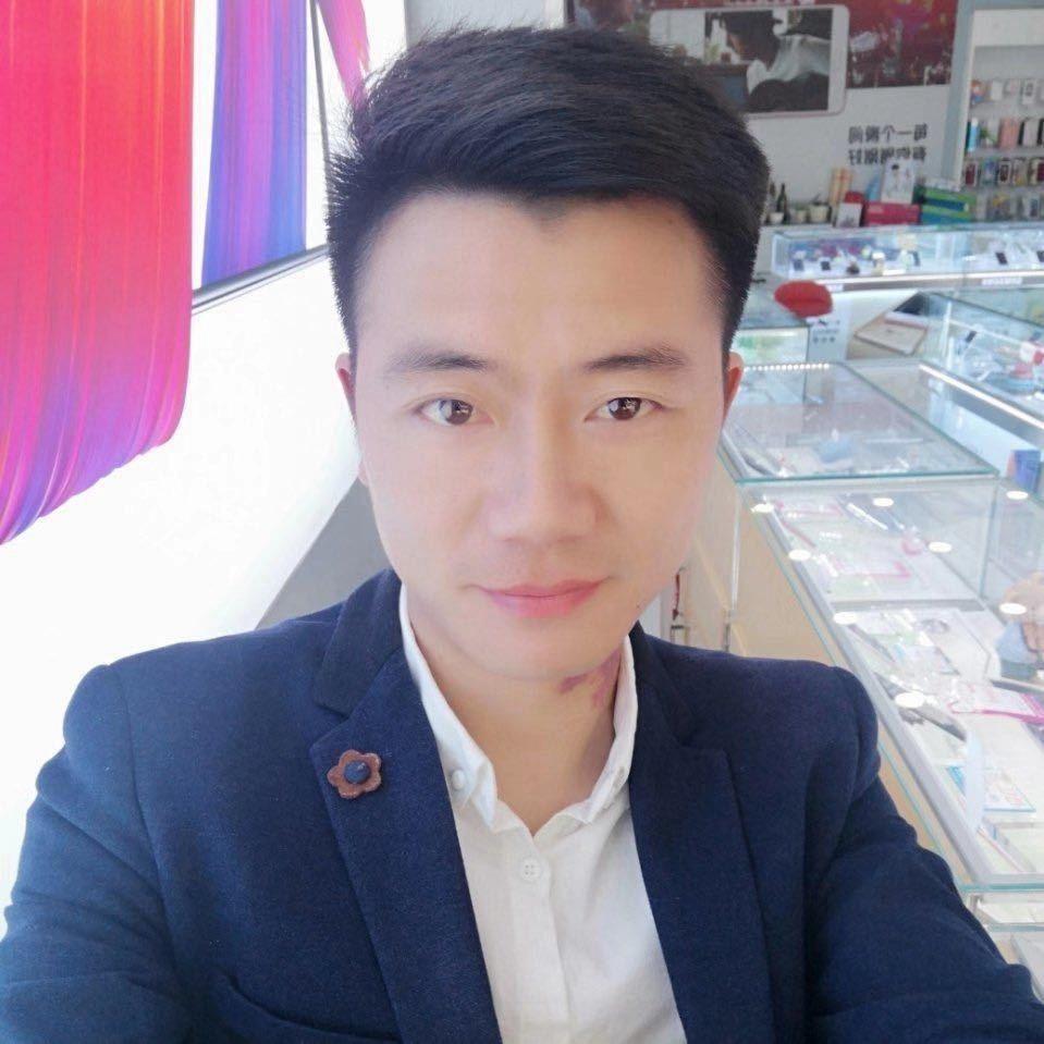 ༺文龍༻歌颂者🎤