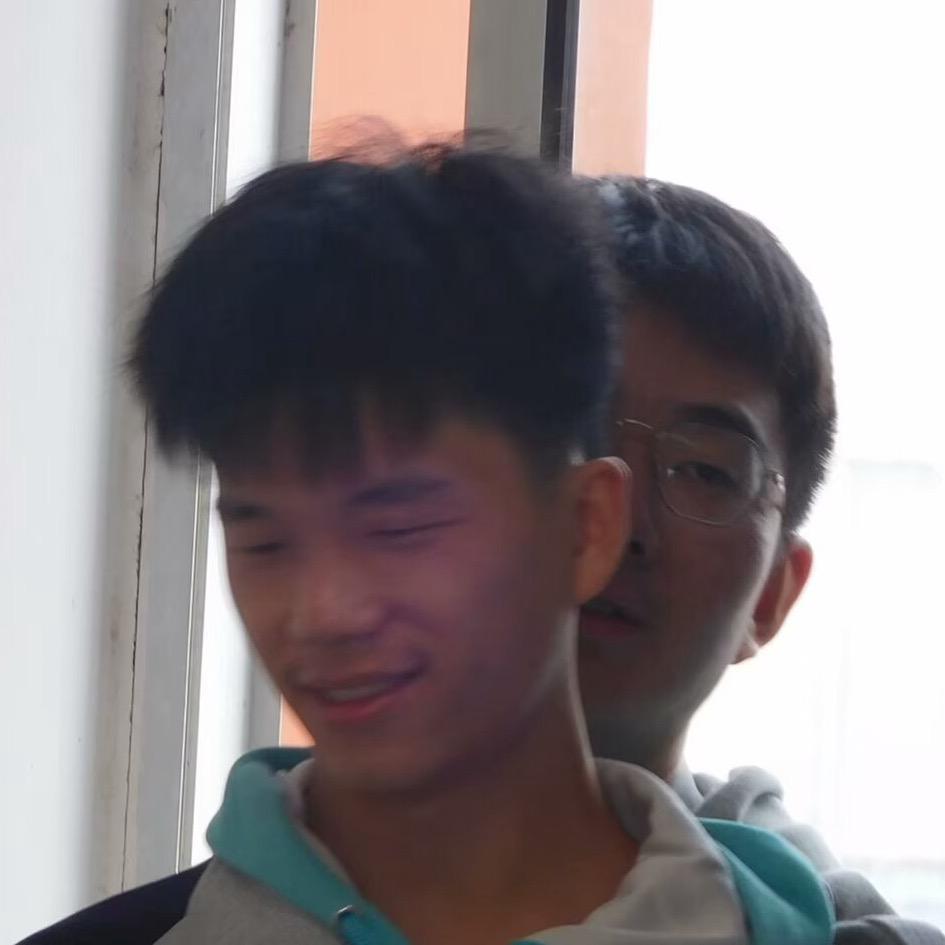 王明