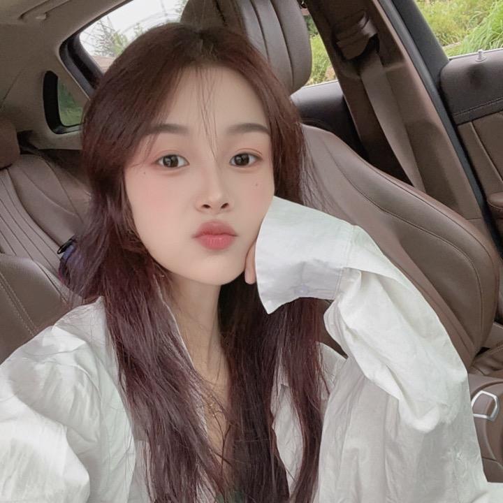 小鱼儿 🧜‍♀️