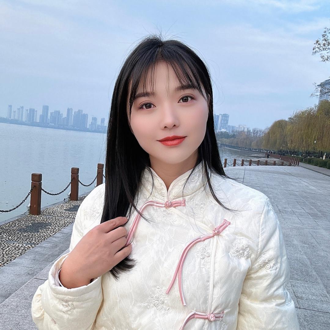 远红（辣三妹牛排火锅）