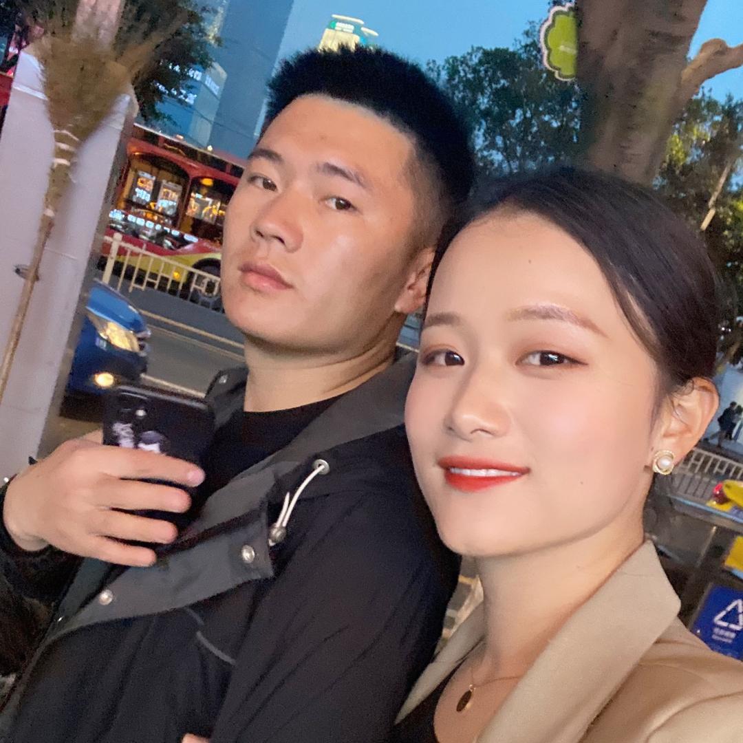 三毛妈和三毛爸