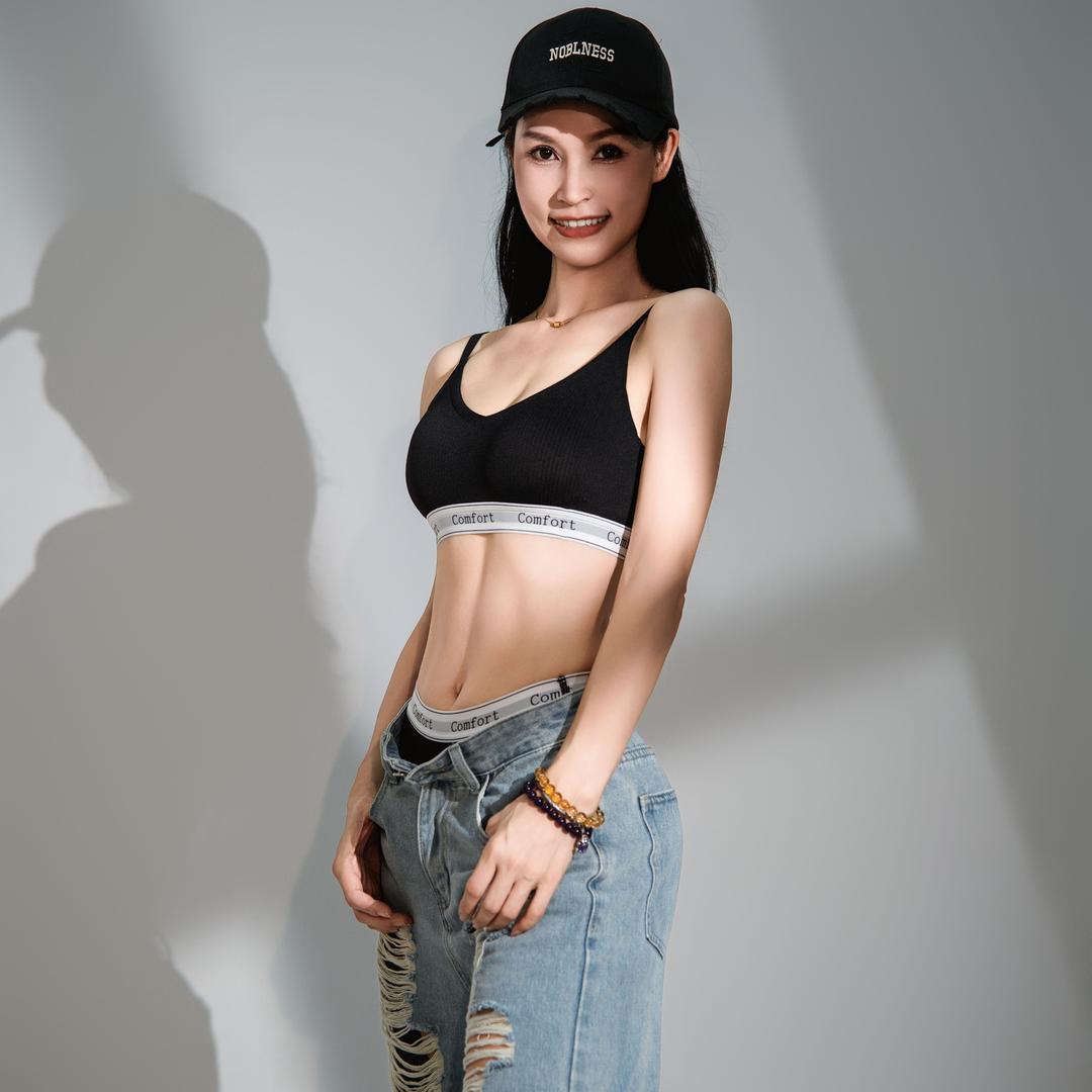 女子筋膜塑形-小艾老师