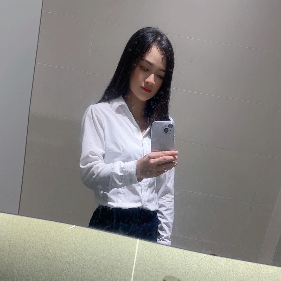 丫头 🌱很🌟不乖