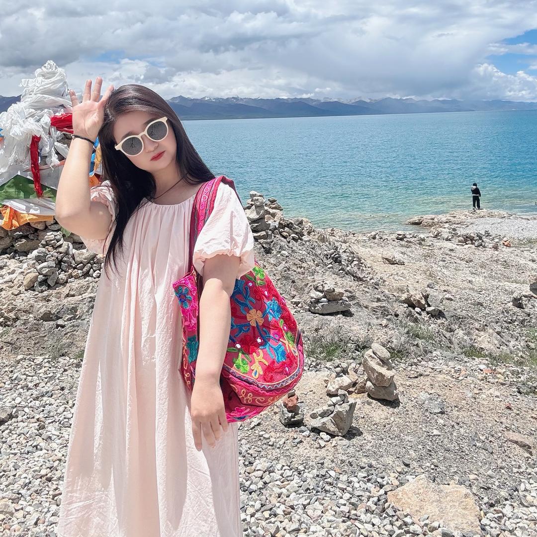 叫我扁女子