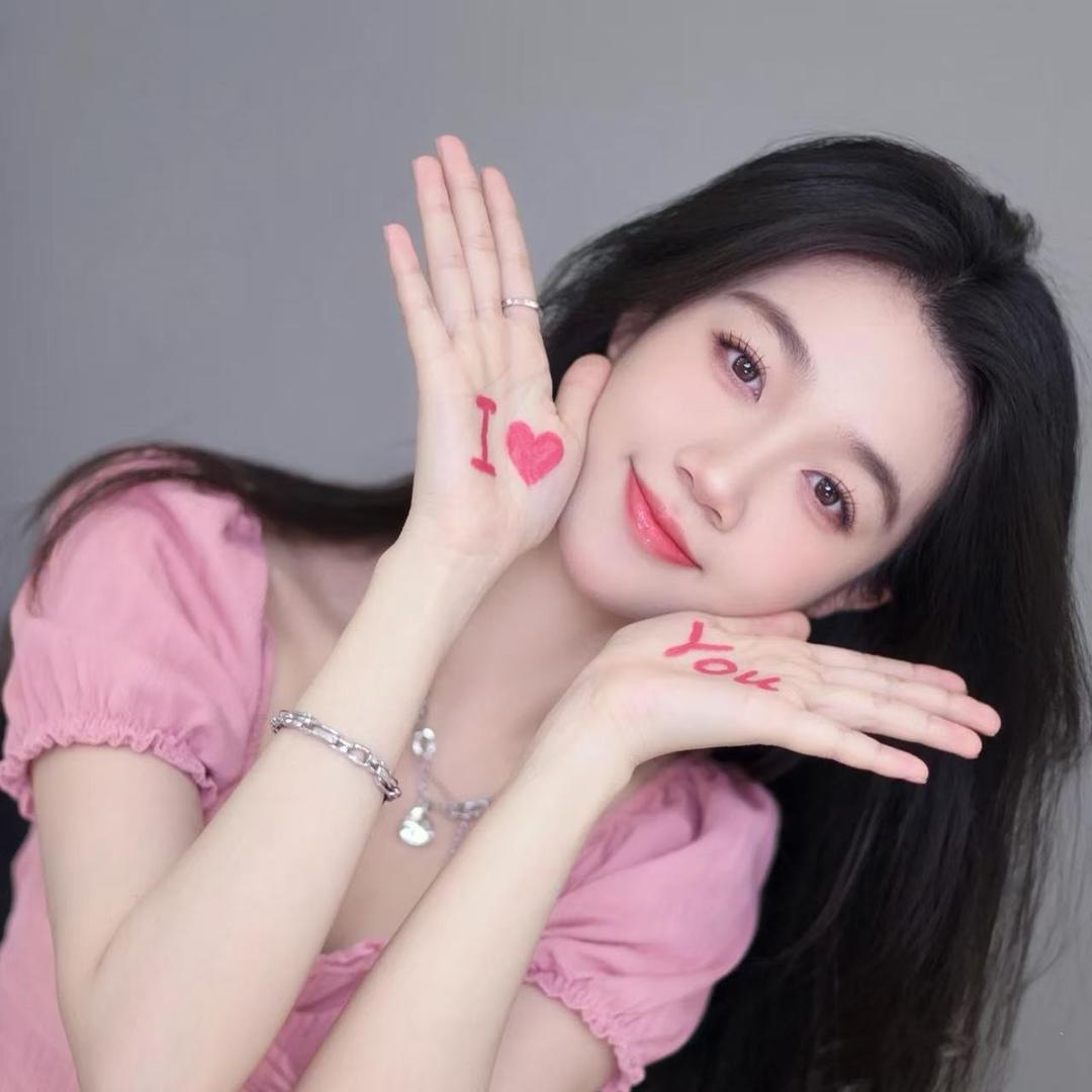 热爱AI的小黄同学