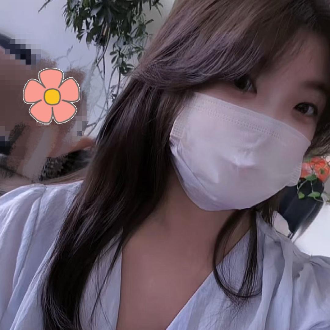 ～: 单眼皮的潴ᰔᩚ