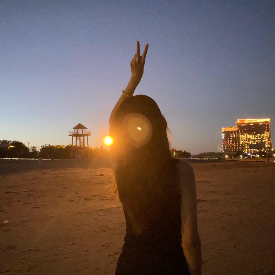 L. ˗ˋˏᰔᩚˎˊ˗