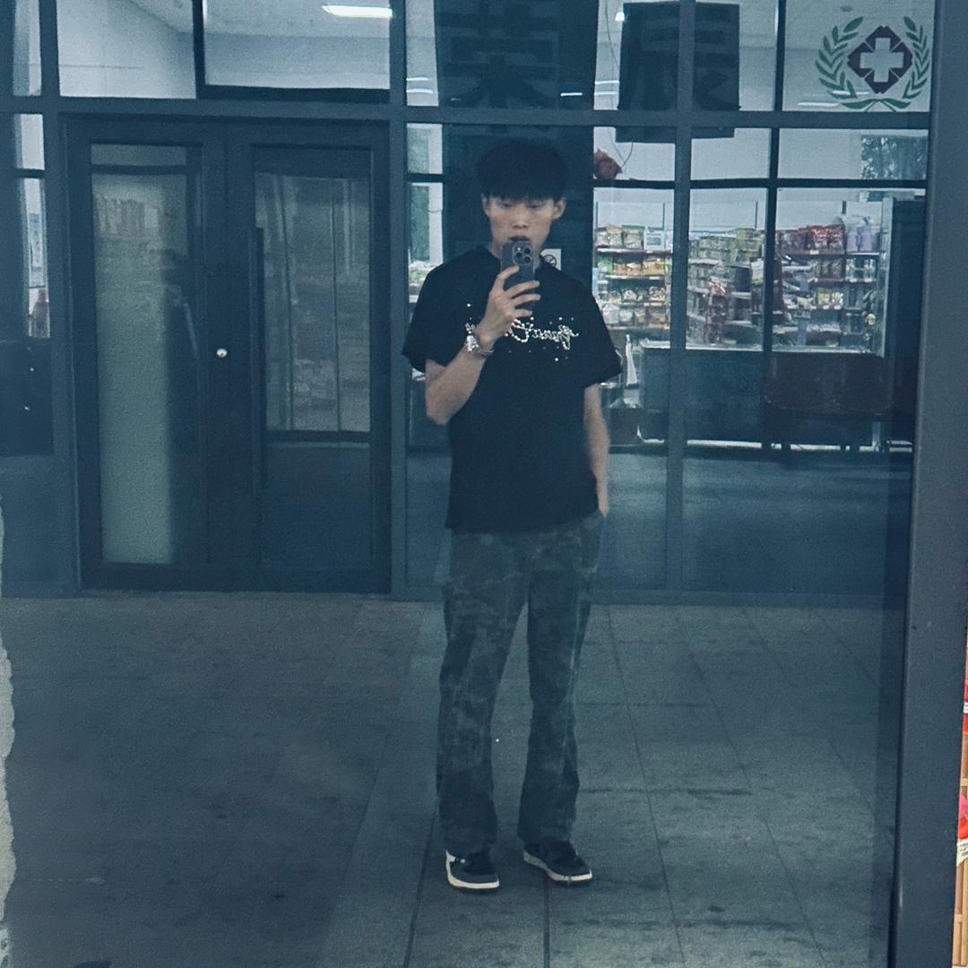 ㅤㅤㅤㅤㅤㅤㅤㅤ .