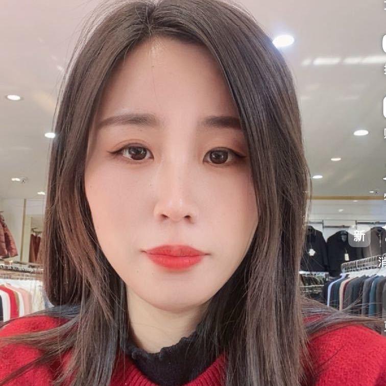 吉妮女装（伍佑好一家服饰）