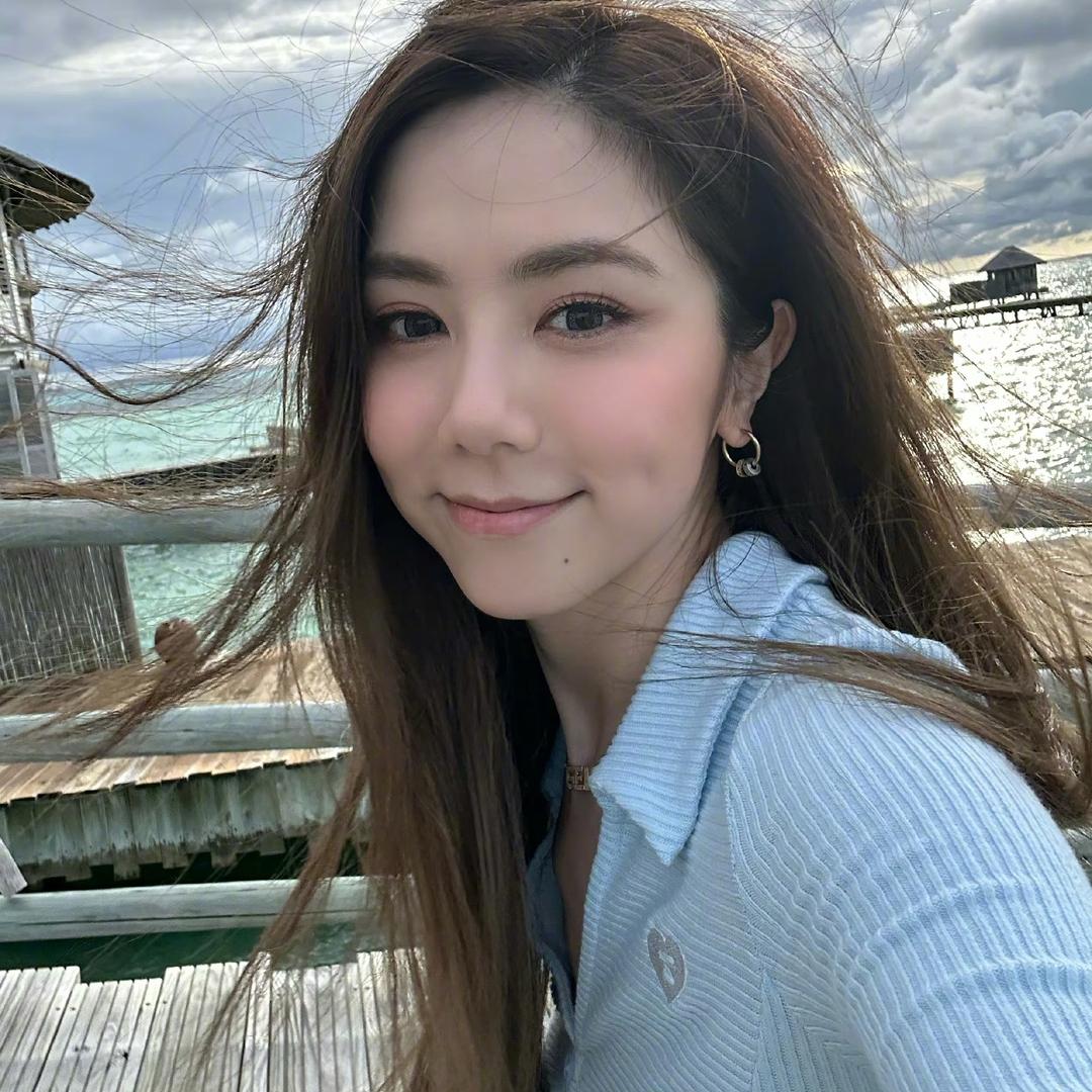 与云赴