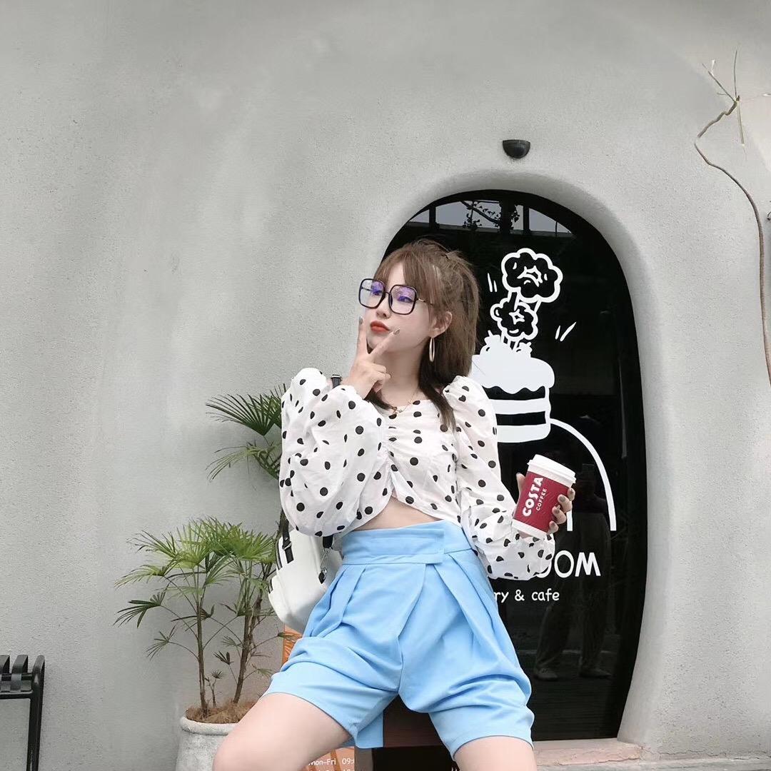 释予服饰搭配