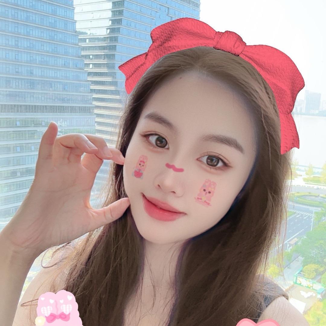 浦江洗车贴膜店老板娘（萍萍）