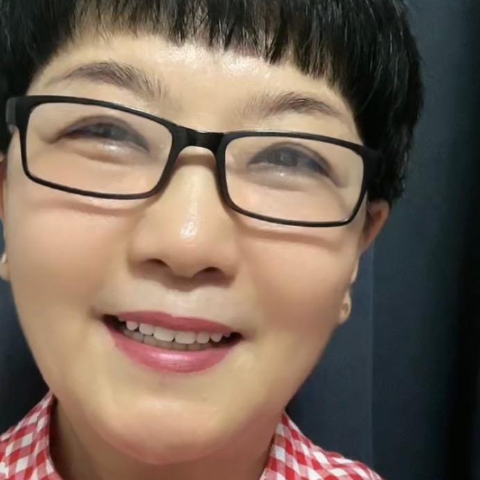 言欢姐