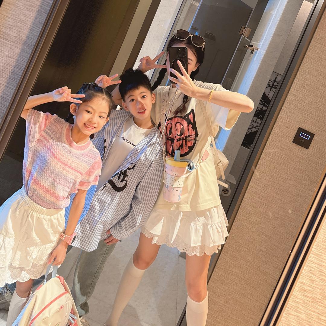 两崽的美少女战士