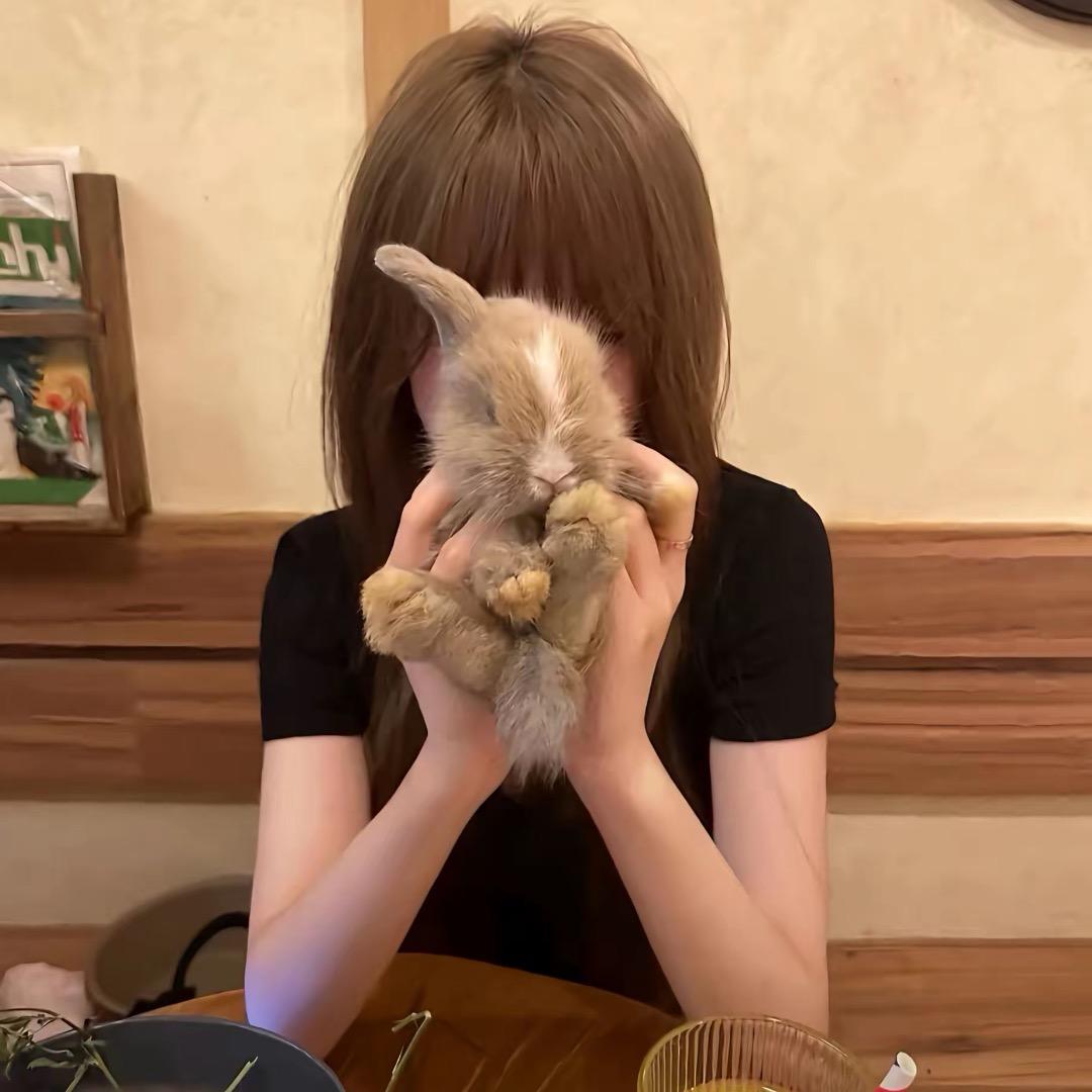 白