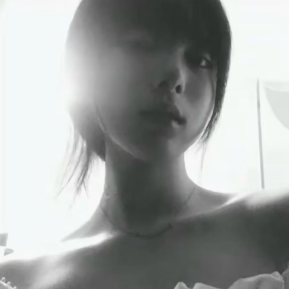 我也不懂她.头像