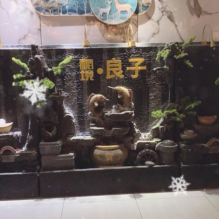秘境良子水汇店长小婷