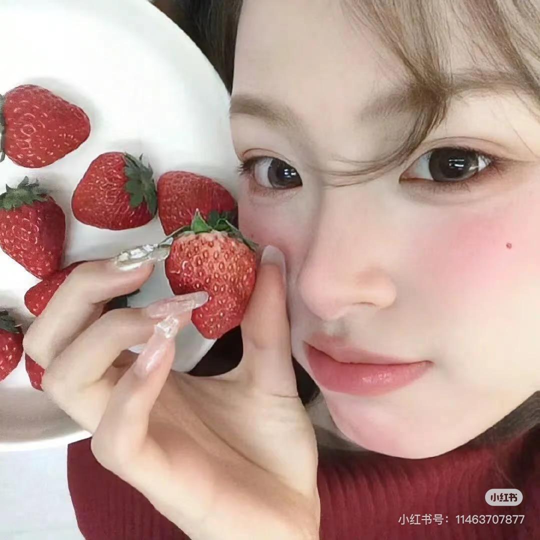 碎碎草莓酪🍓