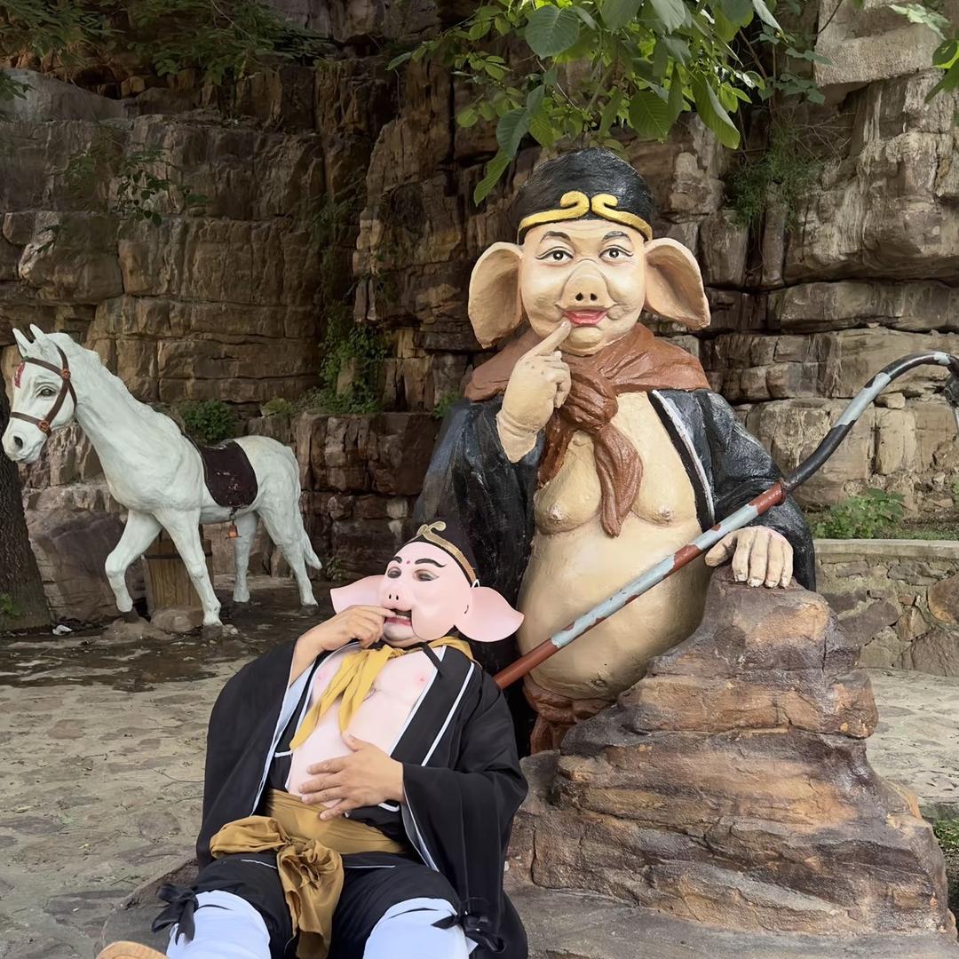 八戒小飞是吃货
