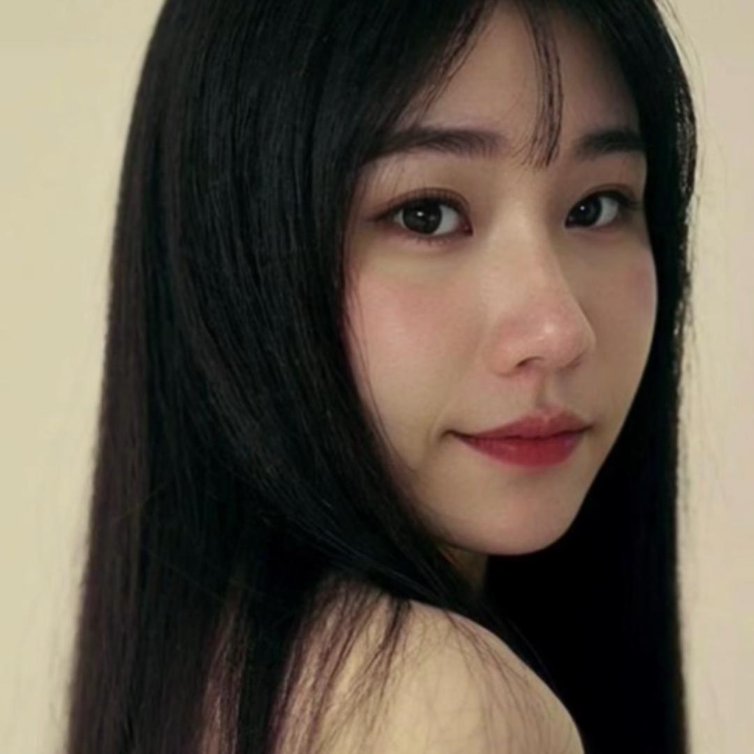 🧚‍♀️不粘人的小妖精