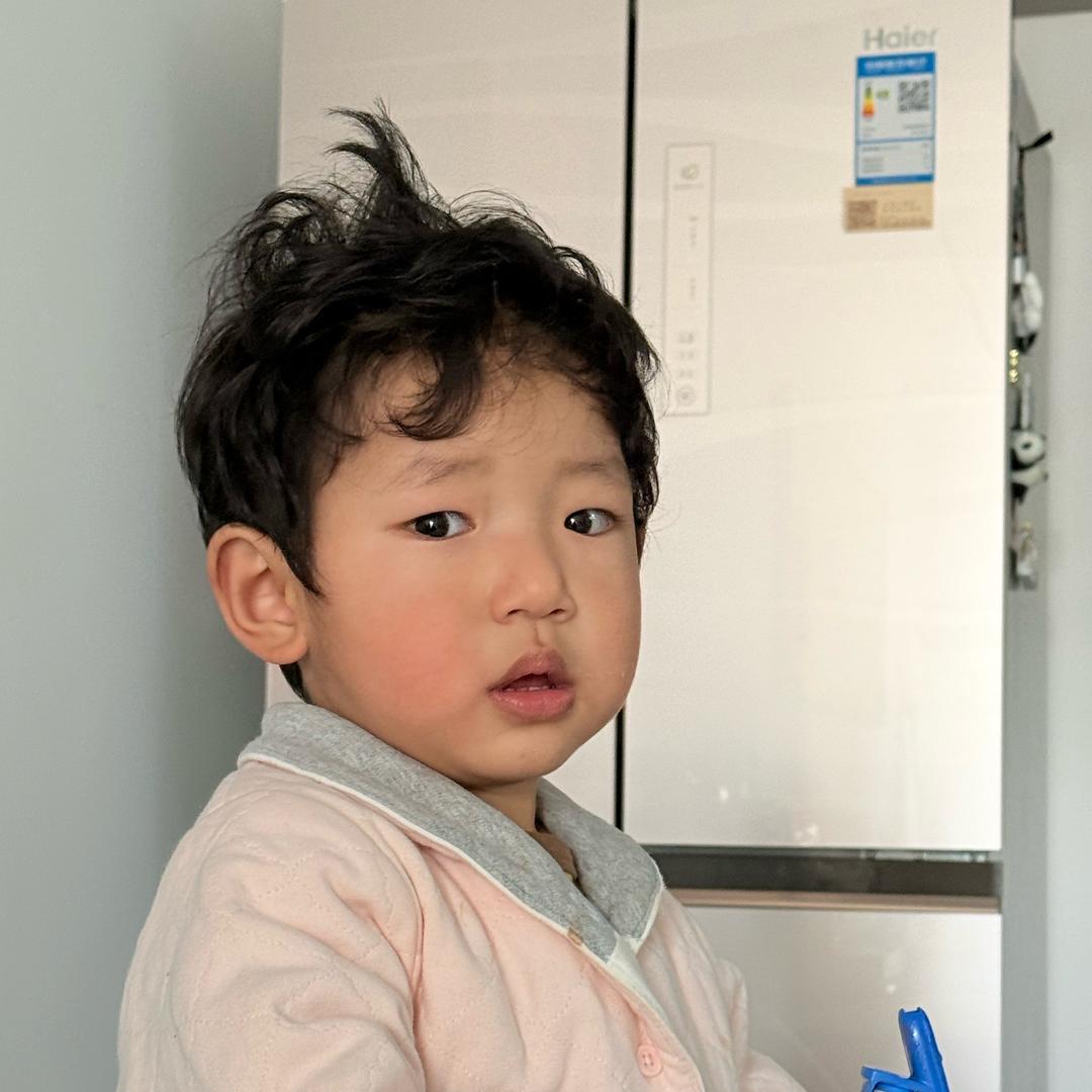 李白的白哥！
