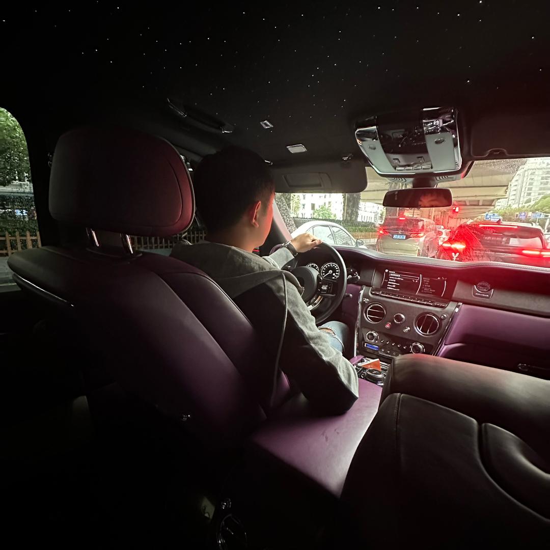 上海进燃超跑（上海租车）