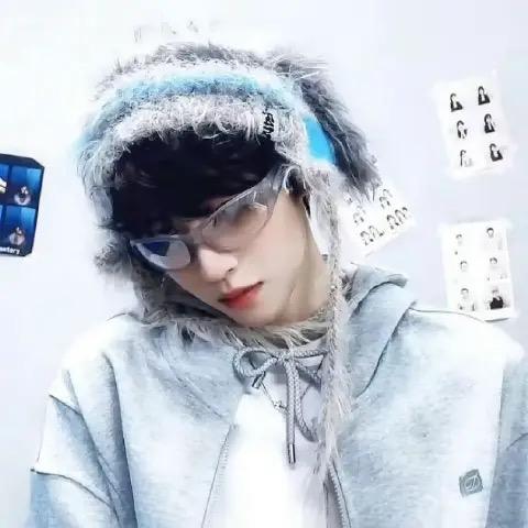 小钧恋鱼