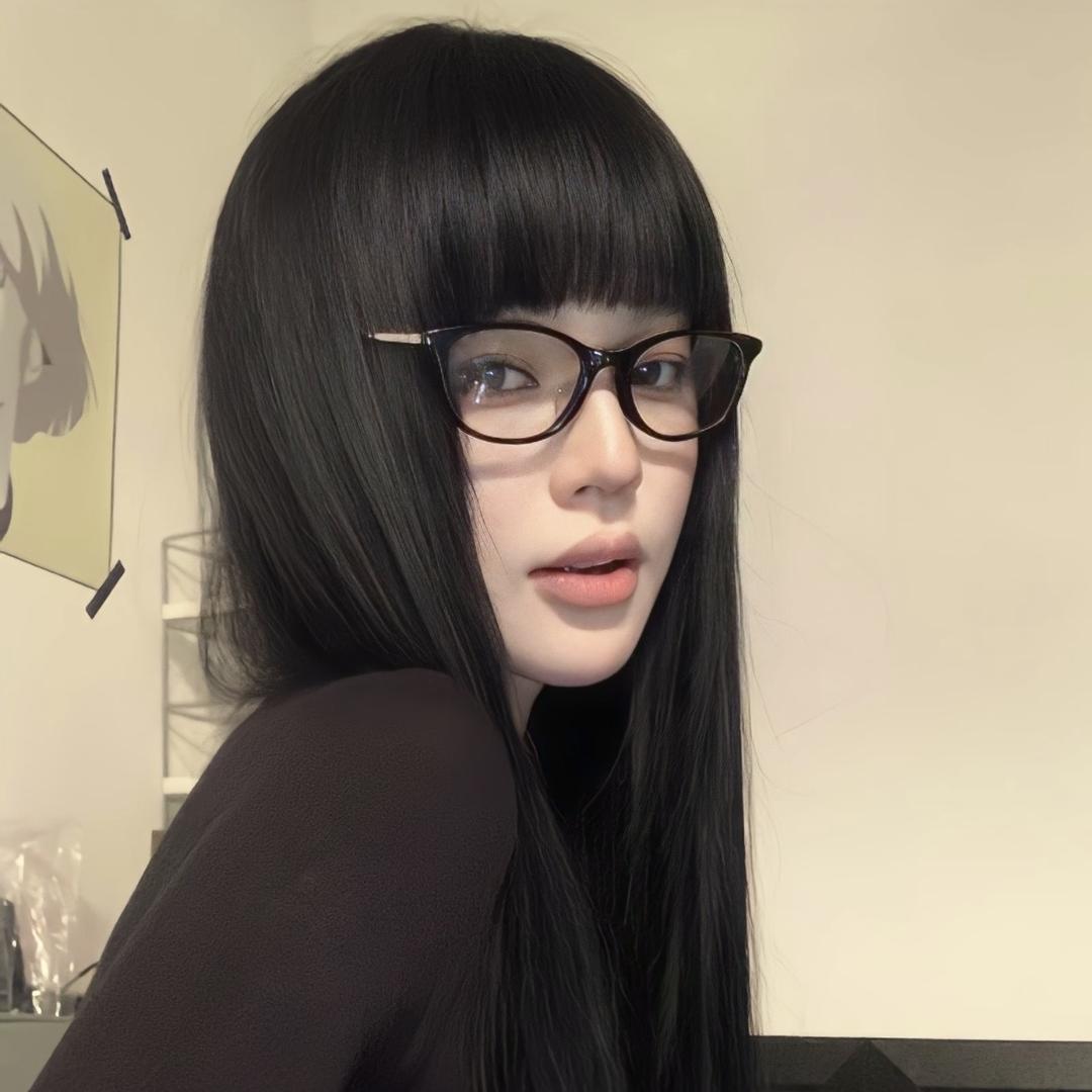 𝒯𝓈𝓊𝓀𝒾