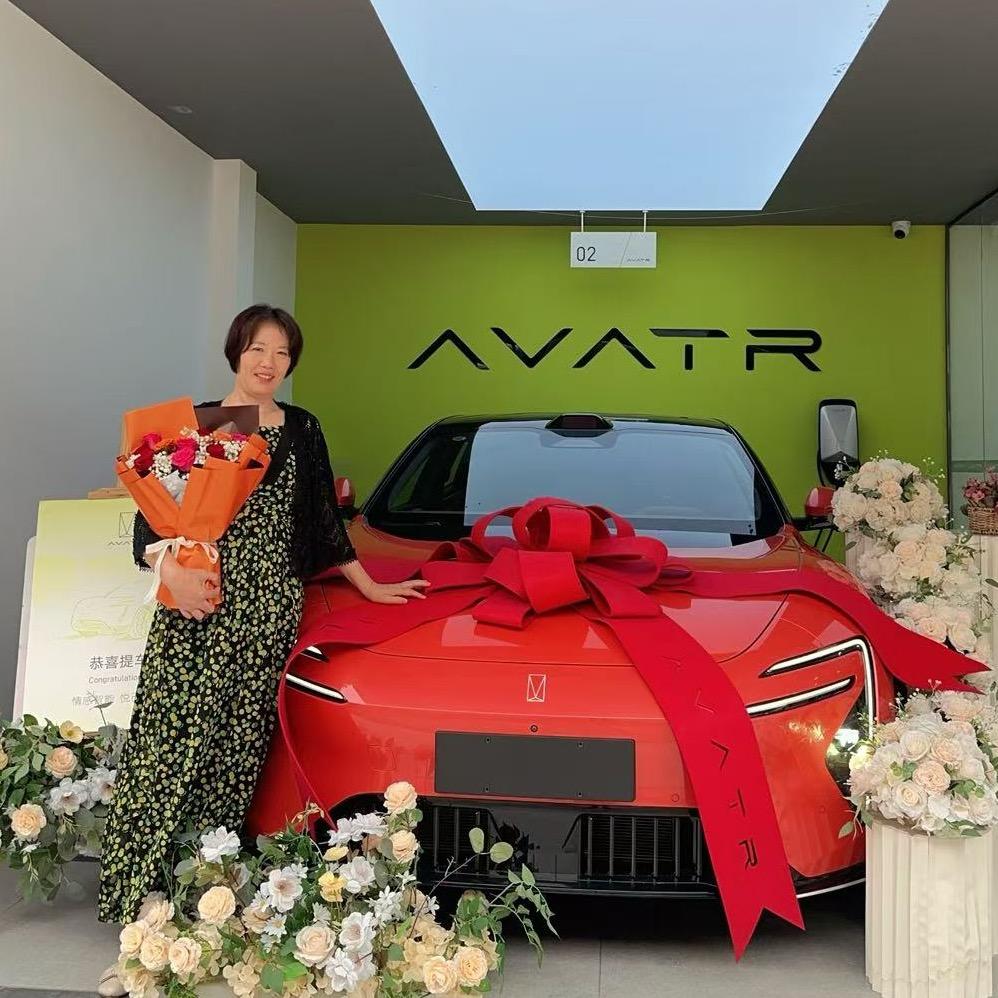 吴爱娥酸辣无骨鸡爪