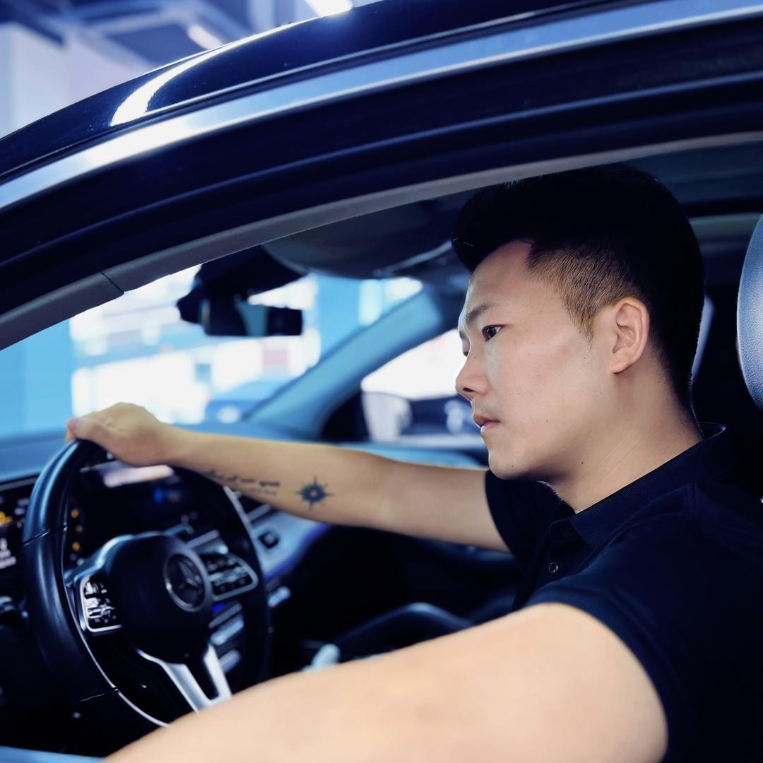 老王-伟洁汽车