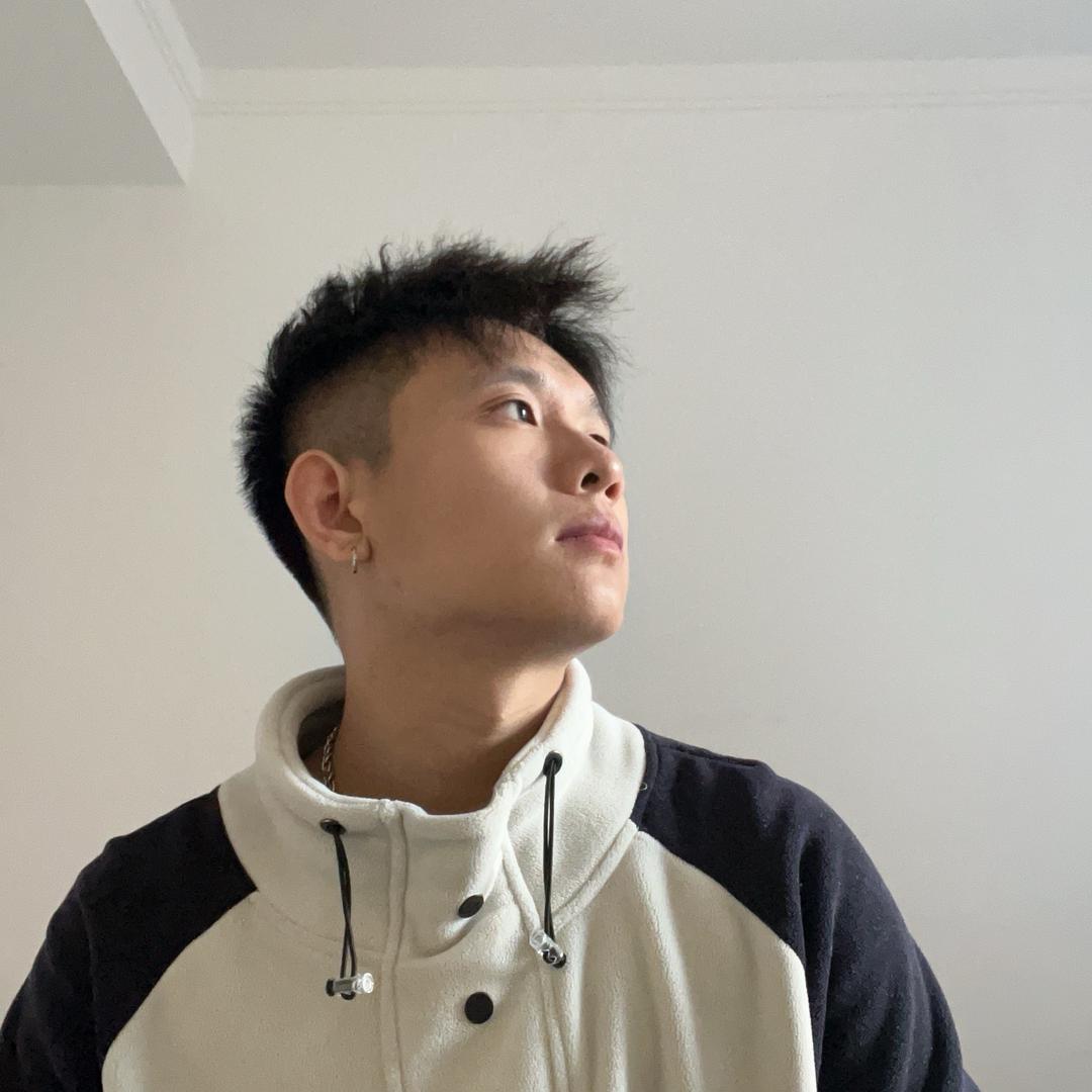 小鱼ˇ柴柴╮