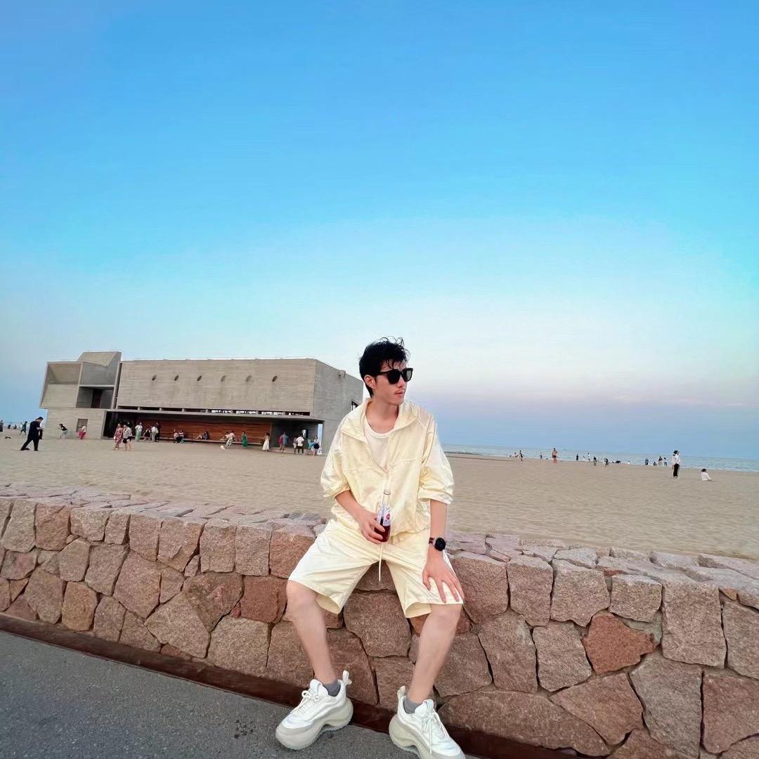 镇平秀吧李博