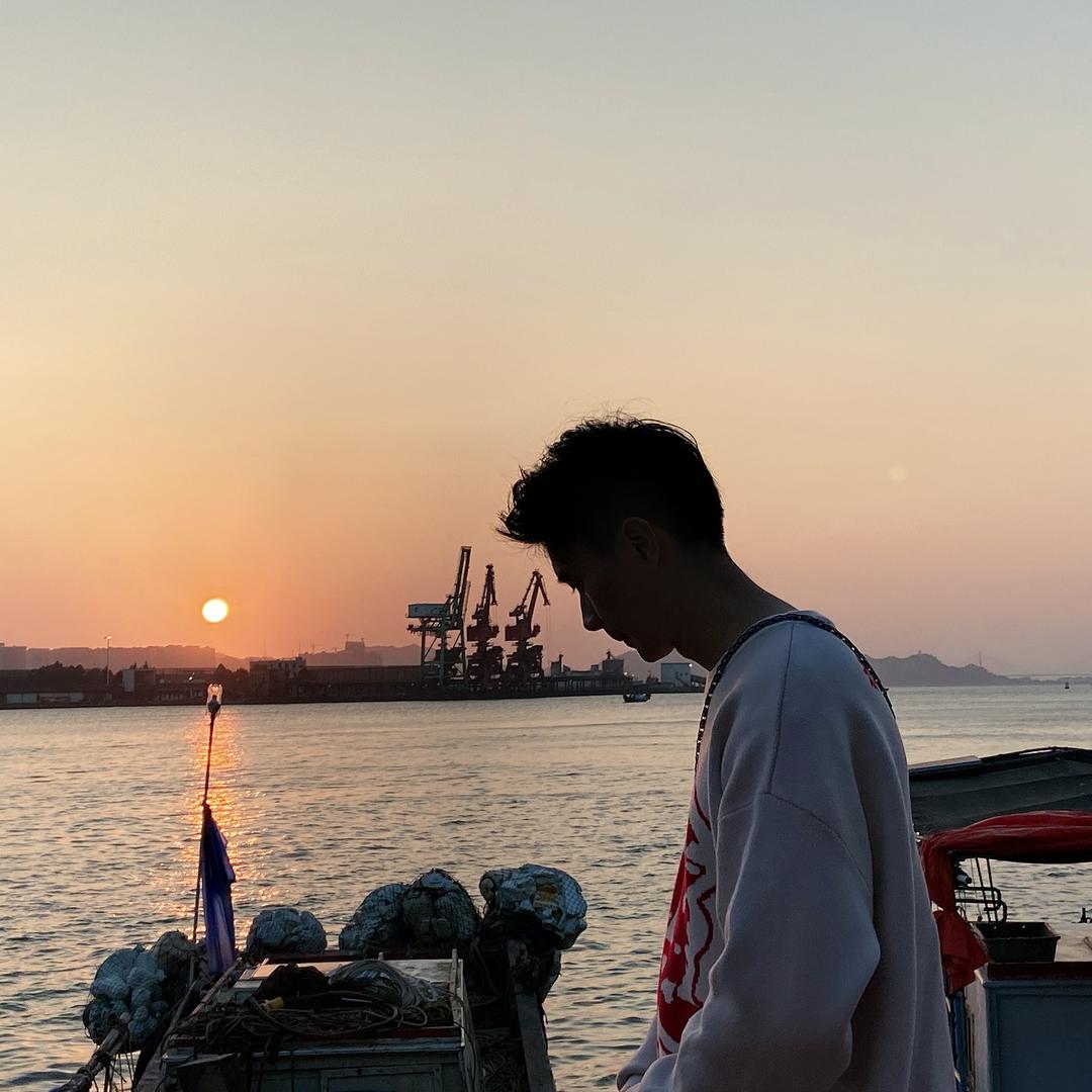 天线嘚嘚C