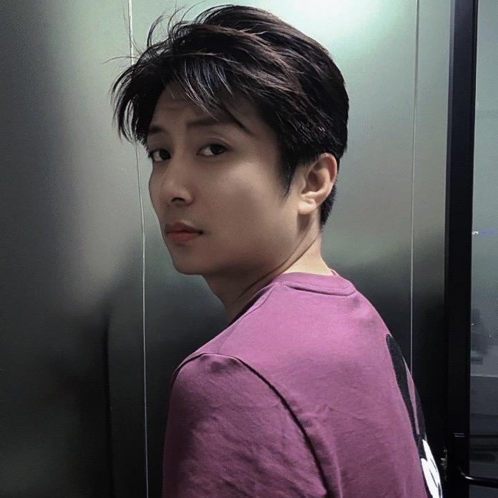 因为是骄傲啊