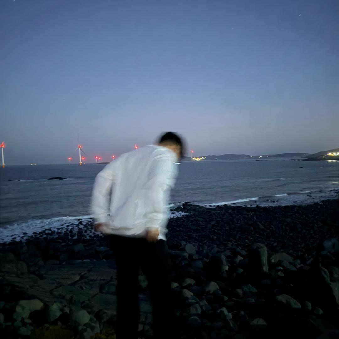 小小怪.