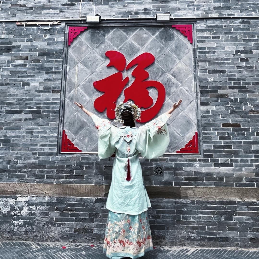 🌙ZHANGོ.