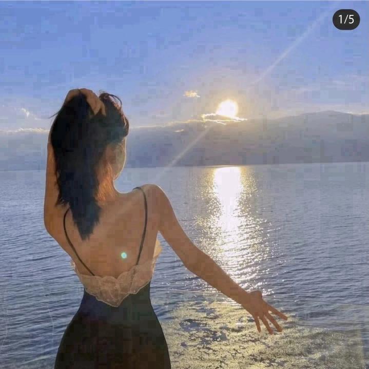 周思淼💦（中午12点开播）