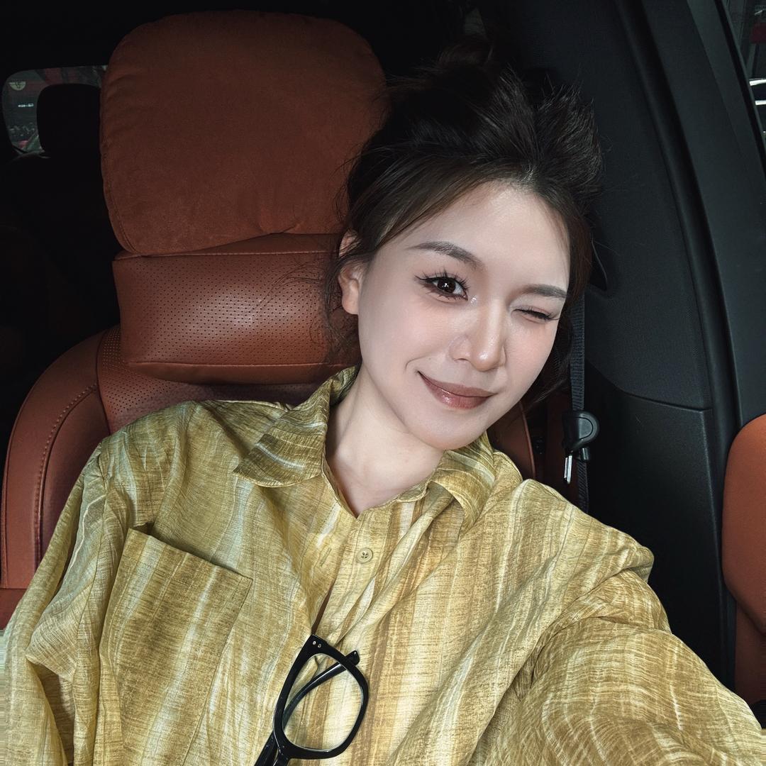 蔓蒂羽绒（高端原创）