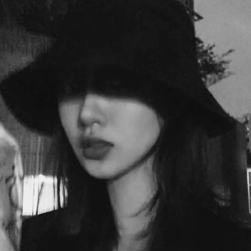 L  .