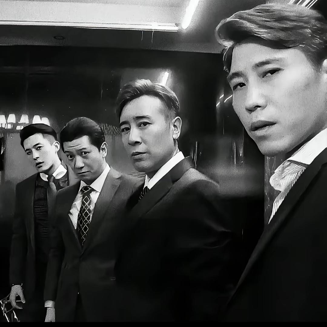 ㅤ ㅤ ㅤ 言己.