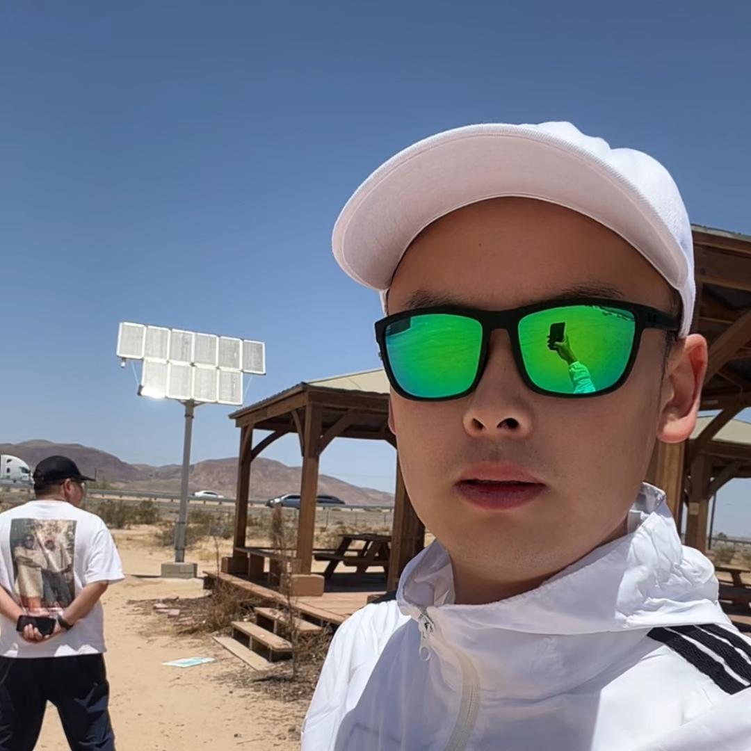 🇨🇳LA大龙🇺🇸