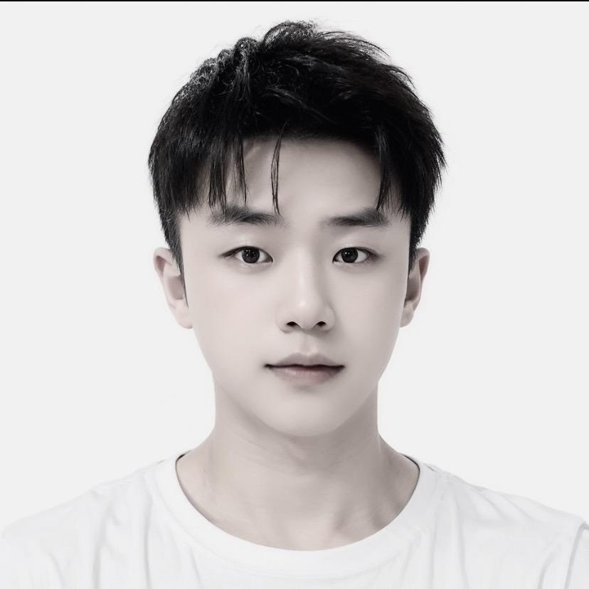 李ꫛ先生