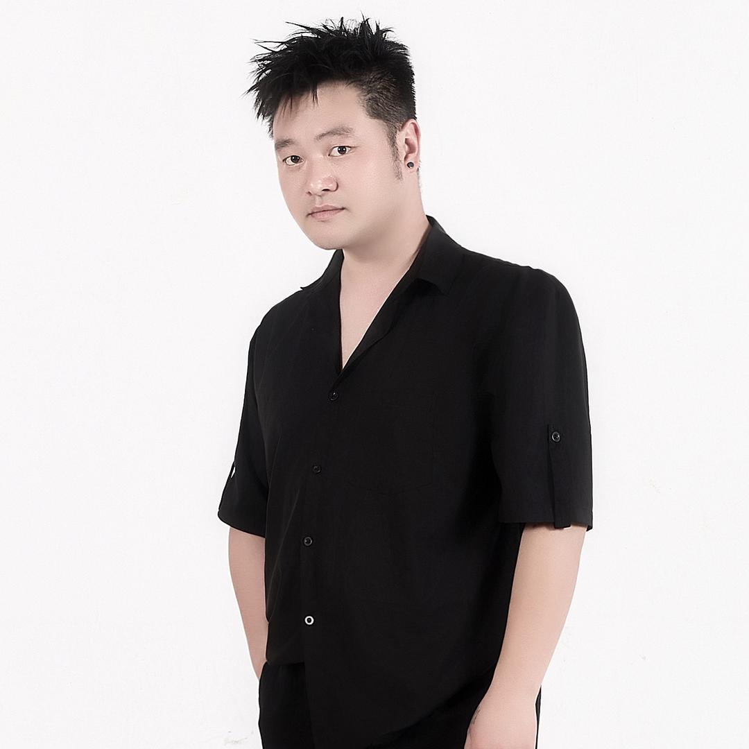 淮阳熙熙美学校长-浩子