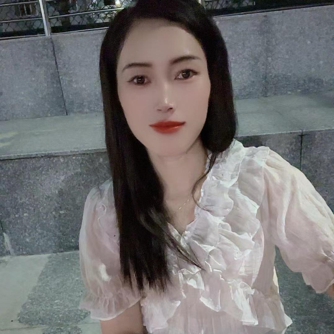 @梅梅