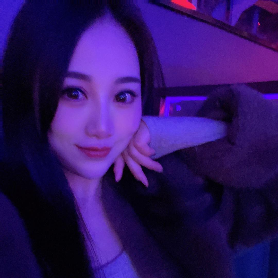 我是陈快乐啊。