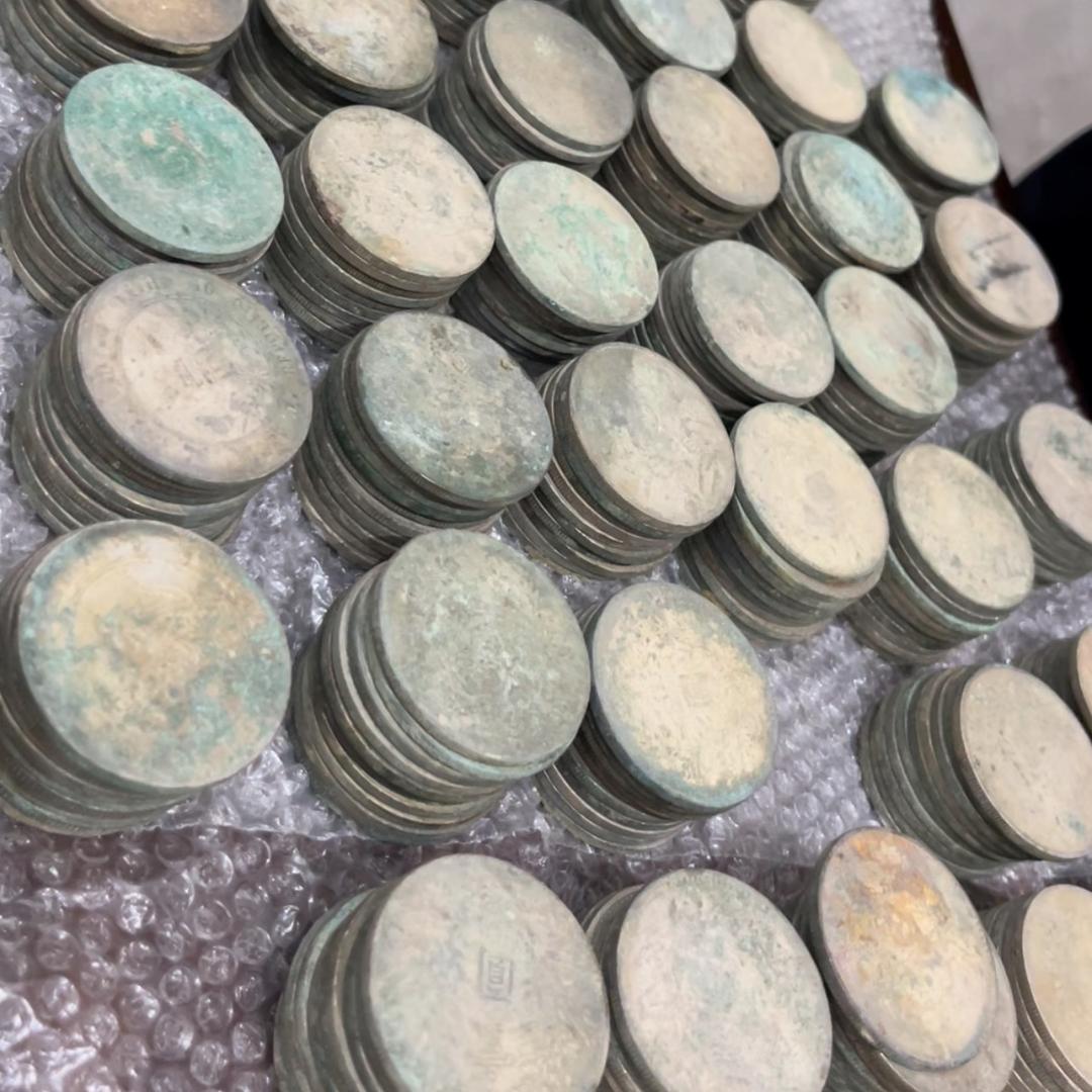 开封市德泰小师妹（毛董）文化艺术品贸易商