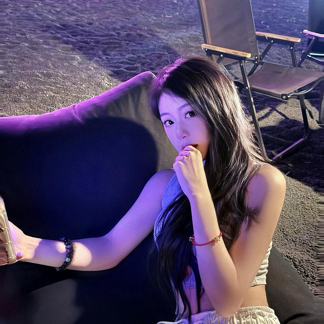 憨憨白