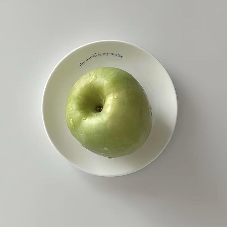 一个青苹果🍏