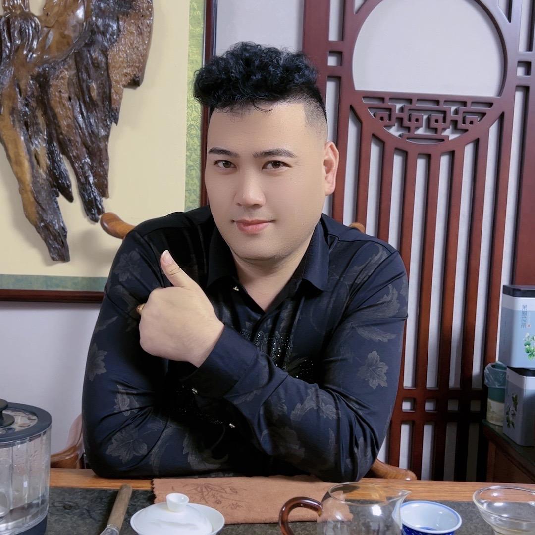 壹德财艺人{三哥}